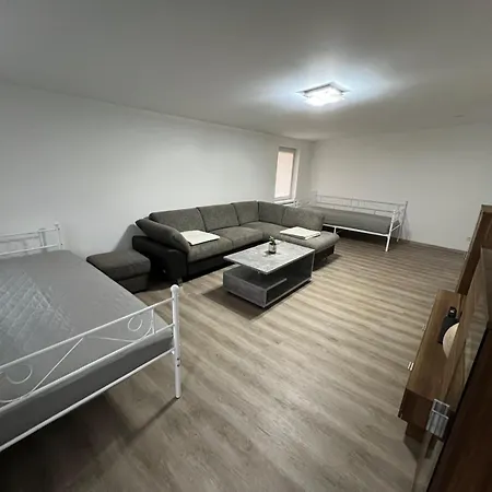 Apartment Grosse Ferienwohnung Bis Zu 4 Personen Voll Ausgestattet *